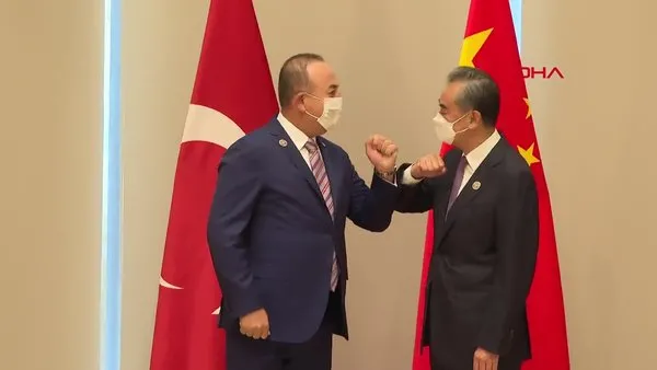 Bakan Çavuşoğlu Çin Dışişleri Bakanı Yi ile görüştü