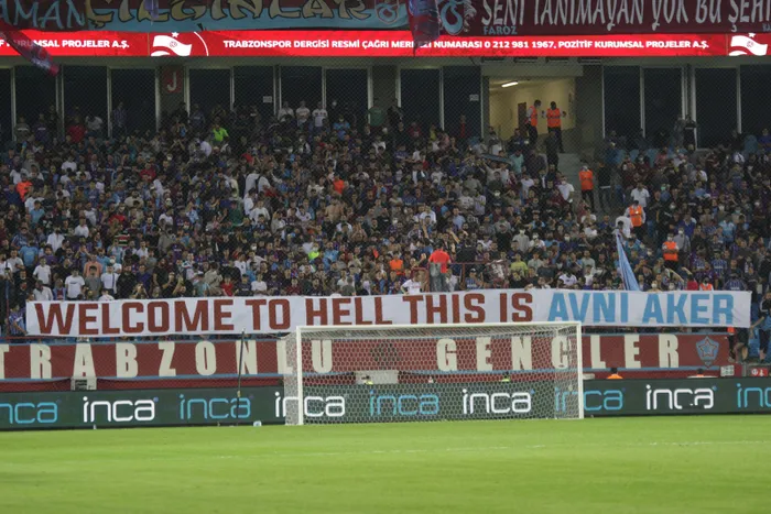 trabzonspordan-fenerbahce-macina-buyuk-bilet-indirimi-1633760981193.jpg