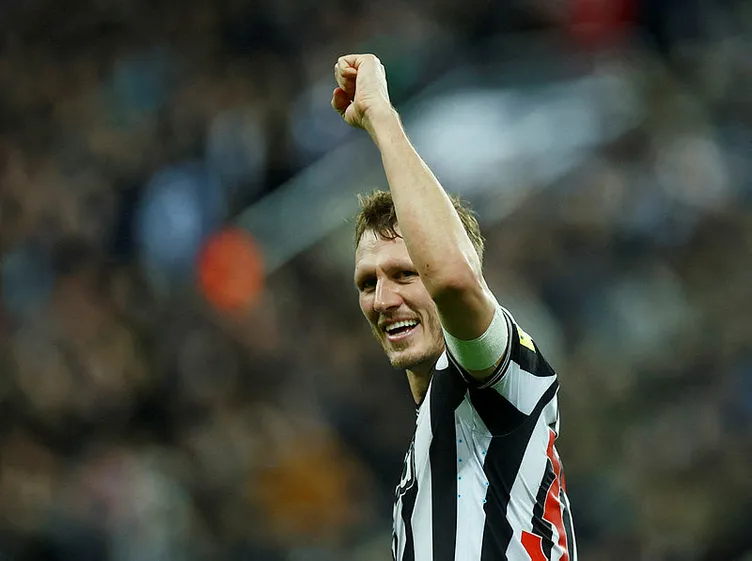 SON DAKİKA HABERLERİ: CIES'e göre dünya futbolunun en iyileri belli oldu! Süper Lig'den o yıldız listede...