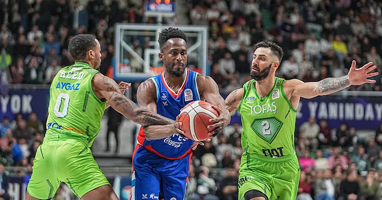 TOFAŞ, Anadolu Efes engelini de geçti!