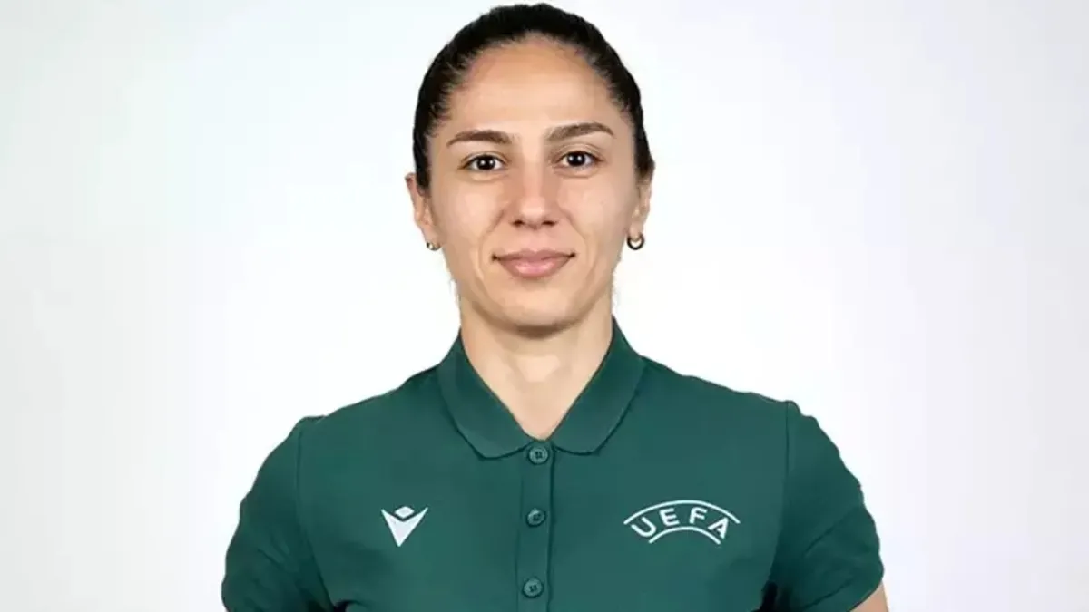 Haftanın hakemleri açıklandı: Süper Lig tarihinde bir ilk! Haftanın hakemleri açıklandı: Süper Lig tarihinde bir ilk!