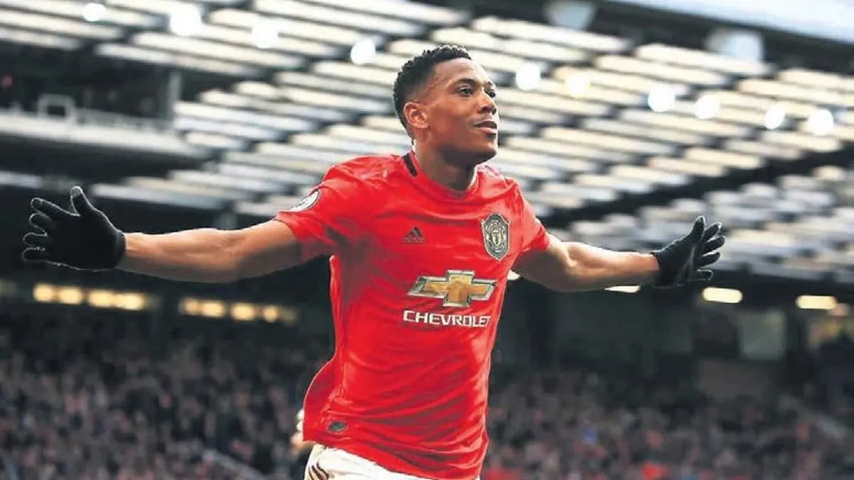 Anthony Martial’de rakipler Fransız!