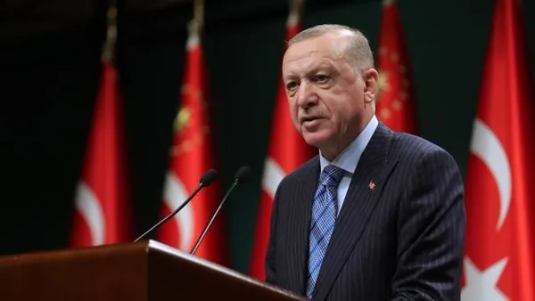 baskan-erdogan-sivasa-telefondan-seslendi-1634925106280.jpg Başkan Erdoğan Sivas’a telefondan seslendi: Önemli bir döneme giriyoruz