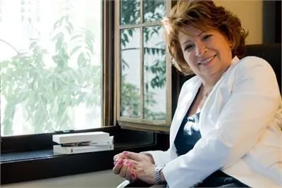 gulseren budayicioglu kimdir kac yasinda camdaki kiz kitabinin yazari gulseren budayicioglu hayati medya haberleri gulseren budayicioglu kimdir kac yasinda camdaki kiz kitabinin yazari gulseren budayicioglu hayati medya haberleri