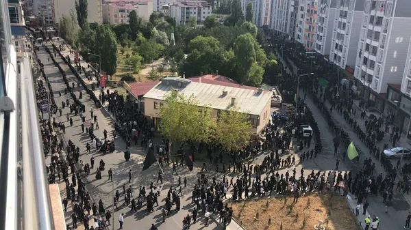 karsta-kerbela-sehitleri-anildi-1659944470940.jpg