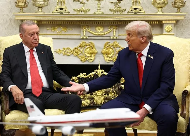 SON DAKİKA | Dünyanın gözü bu zirvede! Başkan Erdoğan-Trump görüşmesi başladı: F-35 konusunda başarılı olacağız