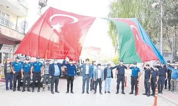 Tufanbeyli’ye dev Türk ve Azerbaycan bayrakları asıldı