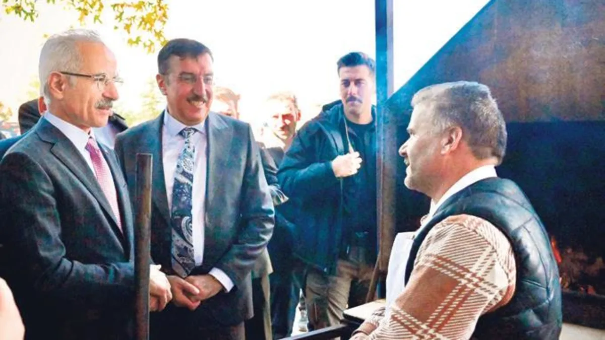 Deprem bölgesinde 78 kilometre yol bitti Deprem bölgesinde 78 kilometre yol bitti