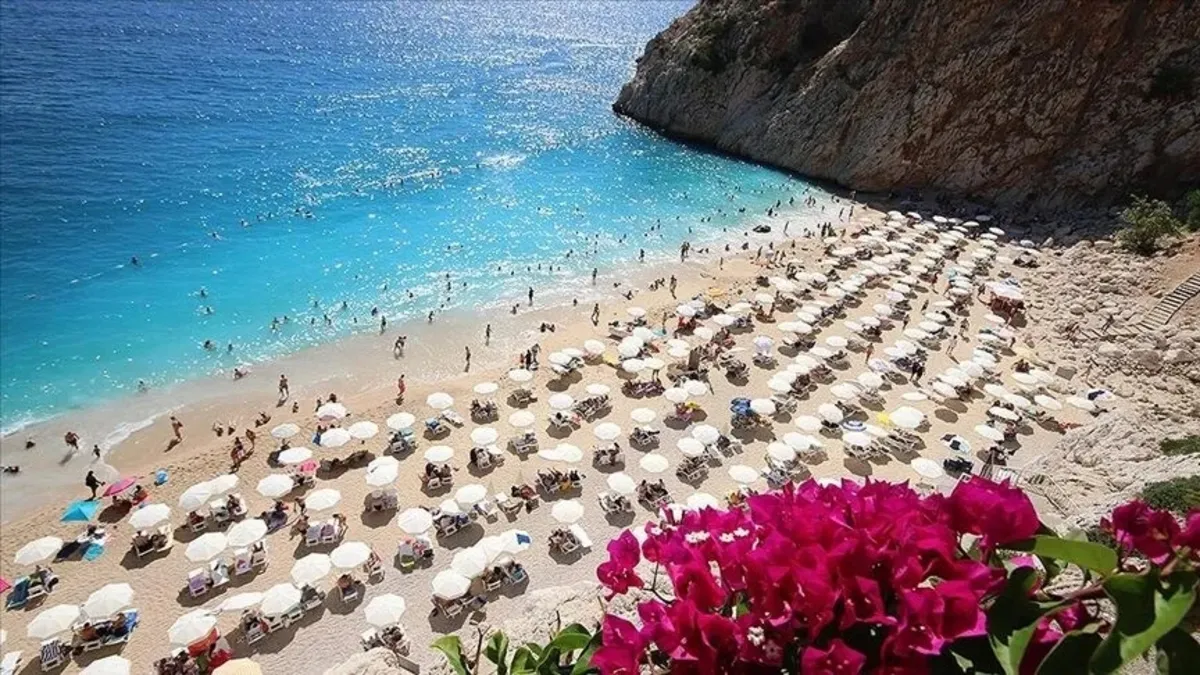 TÜİK açıkladı: Yurt içi turizm hareketlendi! Seyahat harcamaları 102 milyar TL’yi aştı