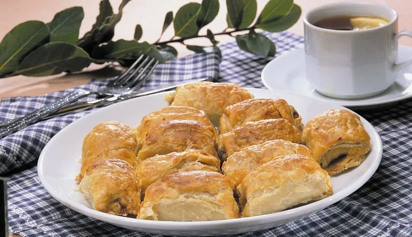 Sausage Rolls (Köfteli rulolar) (İngiliz Mutfağı'ndan)