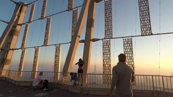 Rus model ölüme meydan okudu!