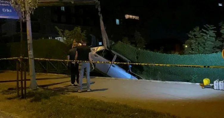 Bursa’da feci kaza! Otomobil inşaat alanına düştü: 1 ölü, 2 yaralı