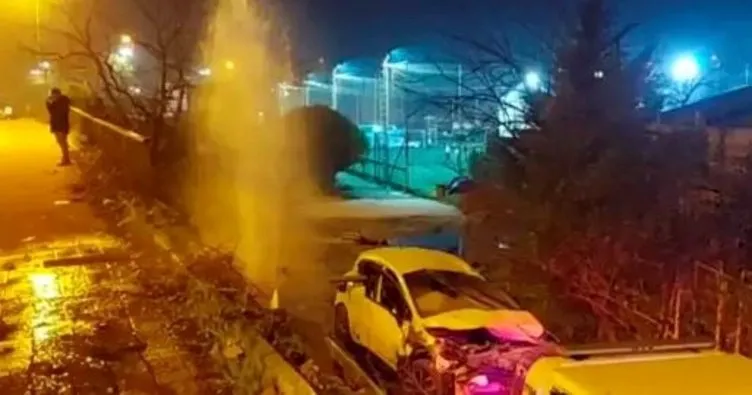 Bariyere saplanan otomobil su takviye musluğunu kırıp alt yola uçtu