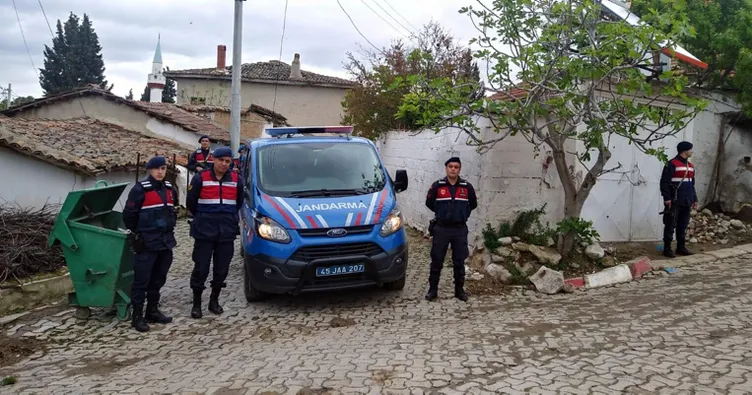 İçki masasında arkadaşını öldürdü