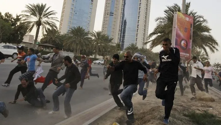Bahreyn’de ortalık karıştı