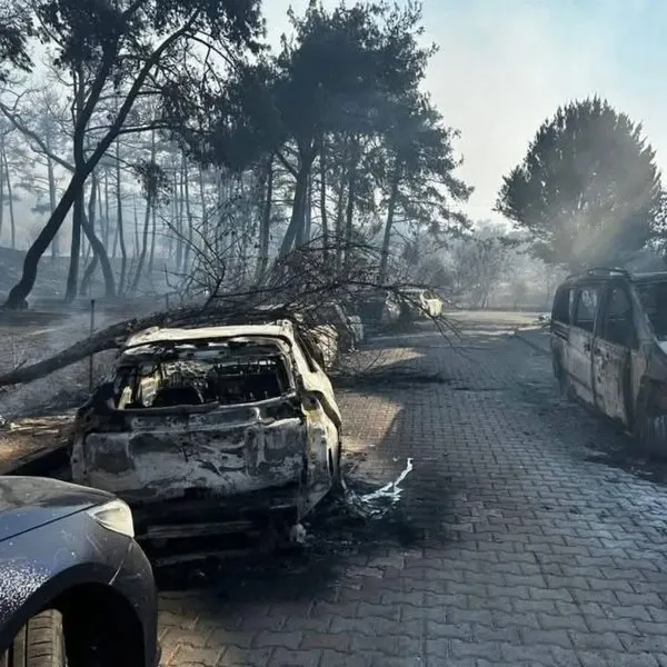 Yangın Zedeleri Nöbet Tutuyor