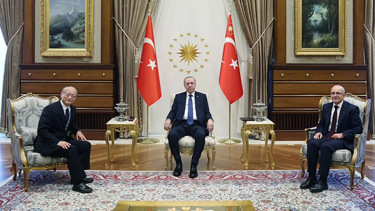 Başkan Erdoğan, Asya Kalkınma Bankası Başkanı Kanda’yı kabul etti Başkan Erdoğan, Asya Kalkınma Bankası Başkanı Kanda’yı kabul etti