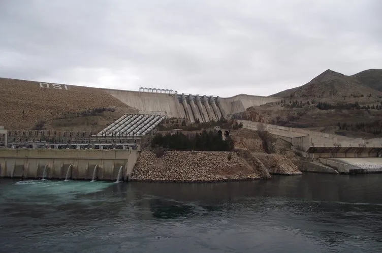 Keban Barajı’ndan 41 yıllık enerji