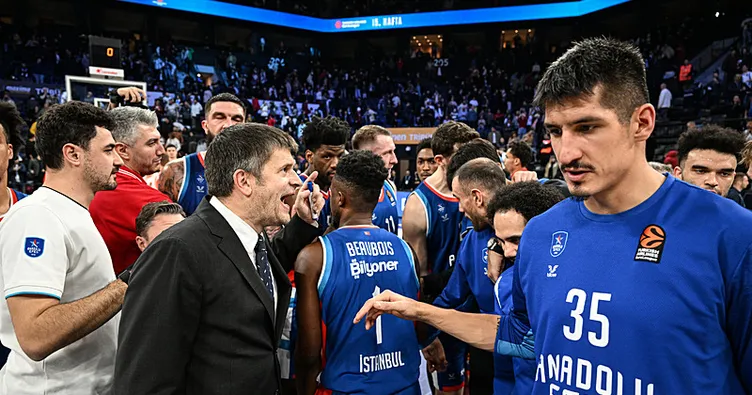 Anadolu Efes, Zalgiris deplasmanında mağlup!