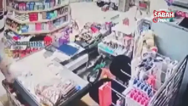 Son dakika haberi: Niğde'de 5.1'lik deprem anına markette ellerindeki ürünleri atarak panikle kaçan müşteri kamerada | Video