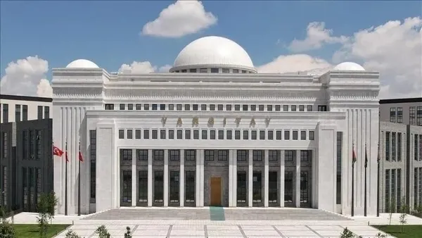 yargitaydan-isciyi-sevindiren-karar-yuzlerce-kilometre-uzaga-gonderdiler-1793257179004.jpeg