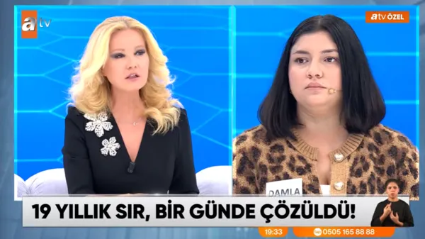 19-yillik-sir-canli-yayinda-cozuldu-ailesi-cinayete-kurban-gitti-hayat-beni-cocugun-tasiyamayacagi-agir-acilar-1792480237719.png
