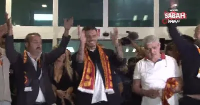 Galatasaray’ın flaş transferi Mauro Icardi, İstanbul’a geldi | Video