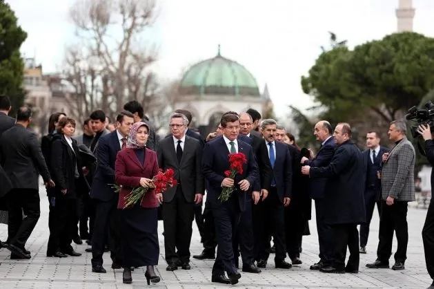 Başbakan Davutoğlu Sultanahmet’te