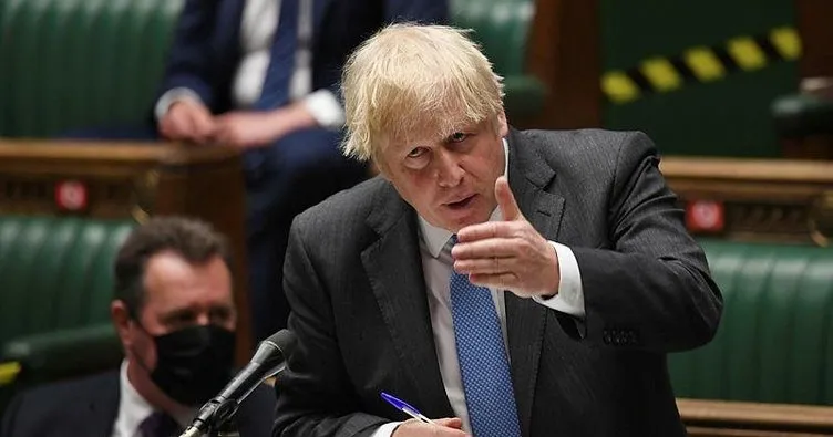 Boris Johnson’ın bakanına küfürlü ifadeyle ’umutsuz vaka’ dediği iddia edildi