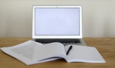 Ekrana veda, kağıda dönüş: Kağıttan okumak anlamayı 8 kat artırıyor!