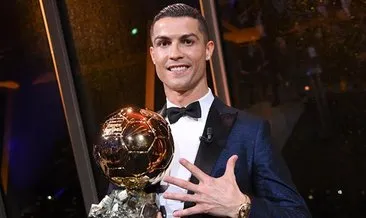 Ronaldo, çocuklar için Altın Top’unu sattı