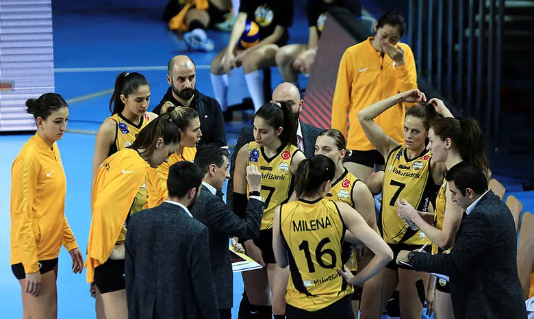 giovanni-guidetti-sabah-spora-anlatti-hayatimin-merkezinde-voleybol-olsun-istedim-1642224324559.jpg