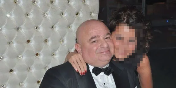 SON DAKİKA... Ünlü iş adamı kaldığı villayı soydu! Kapı tokmağını bile götürmüş