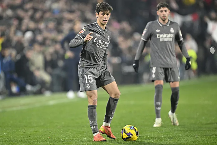 FUTBOL HABERİ: Premier Lig devinin transfer listesi sızdı: Arda Güler’i de istiyorlar...