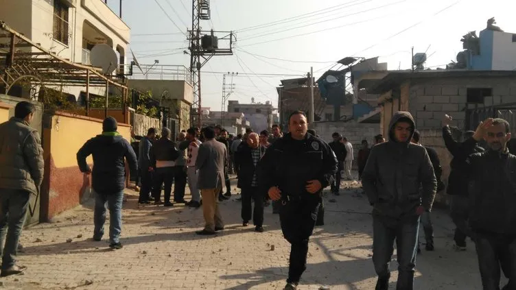 Son Dakika Haberi: Afrin’den atılan roket Reyhanlı’da bir eve isabet etti