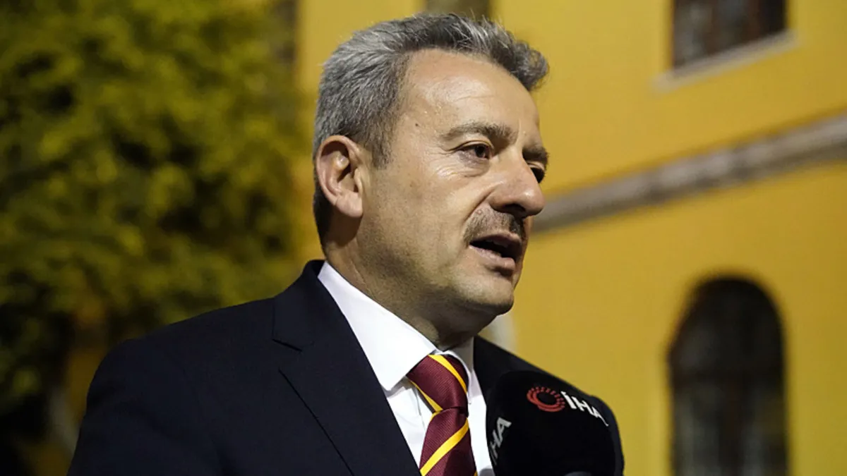 Galatasaray Yönetim Kurulu Üyesi İbrahim Hatipoğlu transfer çalışmalarını açıkladı Galatasaray Yönetim Kurulu Üyesi İbrahim Hatipoğlu transfer çalışmalarını açıkladı