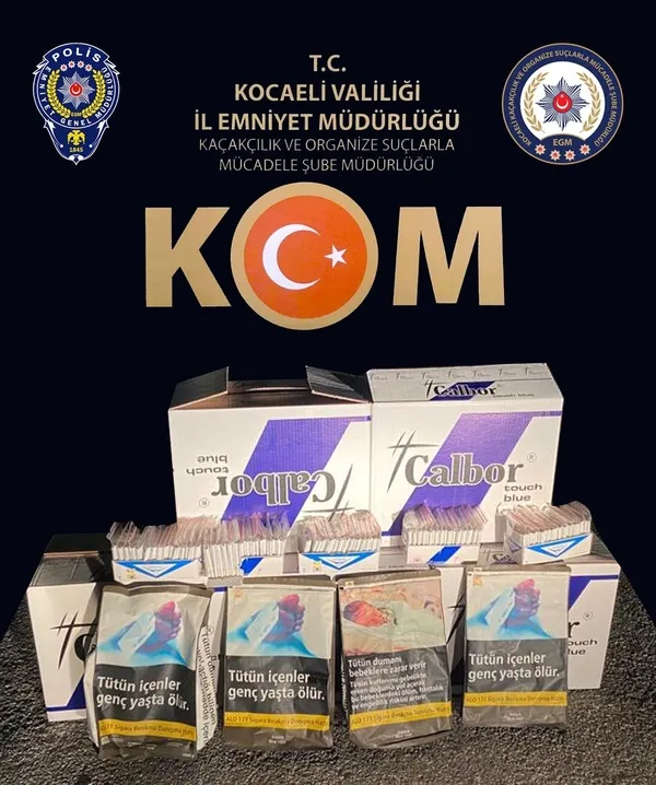durdurulan-2-ayri-aractan-kilolarca-tutun-binlerce-makaron-ele-gecirildi-1665500495588.jpeg