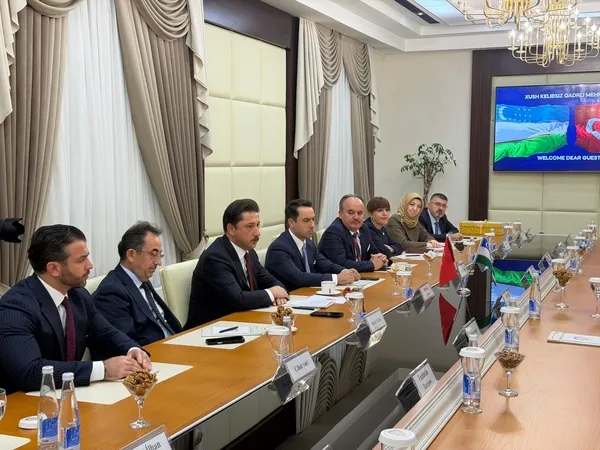 adalet-bakan-yardimcisi-burak-ceyhan-ozbekistanda-kendimi-ulkemdeymisim-gibi-hissettim-1790088704268.jpg