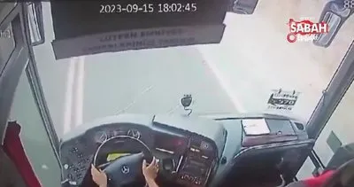 Antalya’da yolcu otobüsü ile otomobil kafa kafaya çarpıştı: 1 ölü, 5 yaralı | Video