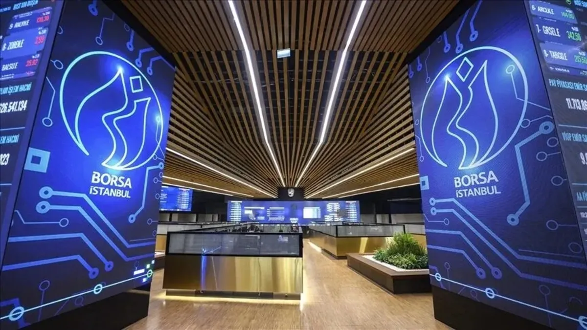 Borsa İstanbul binası ve grafikler.