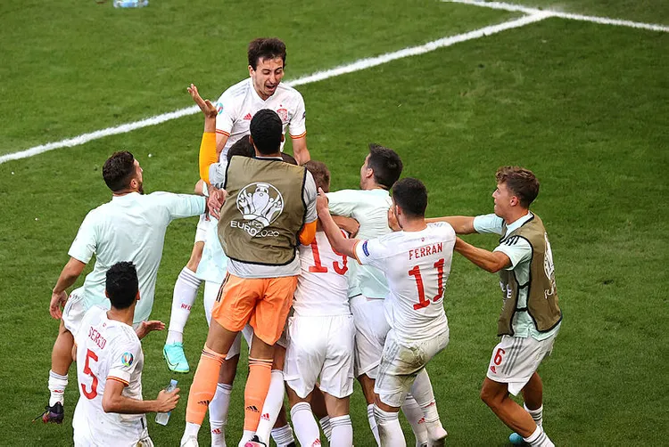 euro-2020de-ceyrek-final-eslesmeleri-tamamlandi-1625004382276.jpg