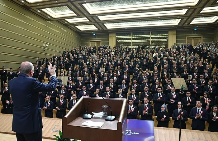 Başkan Erdoğan'dan göreve başlayan kaymakamlara net mesajlar: Her an vatandaşın yanında olacaksınız