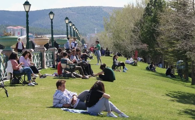 SON DAKİKA: Meteoroloji uyardı! Afrika’dan gelen son sıcak hava dalgası kapıda! Termometreler 37 dereceyi görecek!