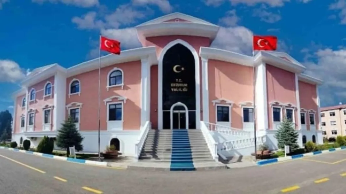 Erzurum Valiliği binası önünde güvenlik önlemleri