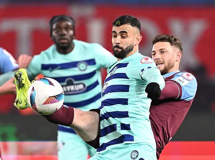 son-dakika-haberi-trabzonspor-turkiye-kupasinda-ceyrek-finalde-rizespor-veda-etti-1740598672187.jpeg