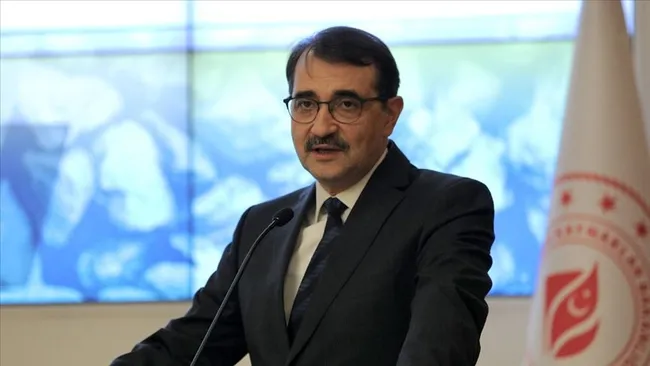 milli-hamleler-meyvelerini-veriyor-enerjide-merkez-ulke-turkiye-1634362300548.jpg