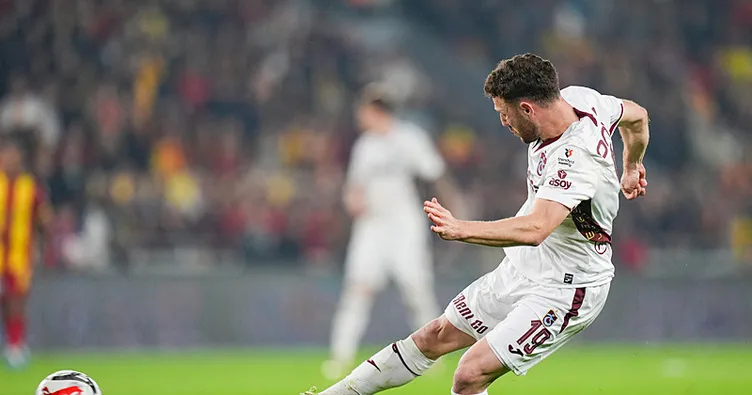 Trabzonspor’a iki yıldız isimden kötü haber!