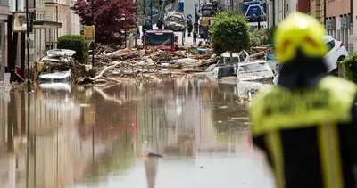 Almanya’da sel felaketi: 6 bina çöktü: Çok sayıda ölü ve kayıp var...
