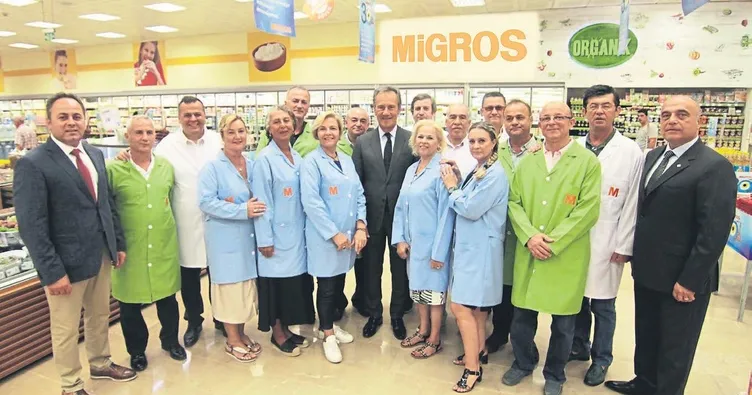 Migros İzmir’de 30. yılını kutluyor