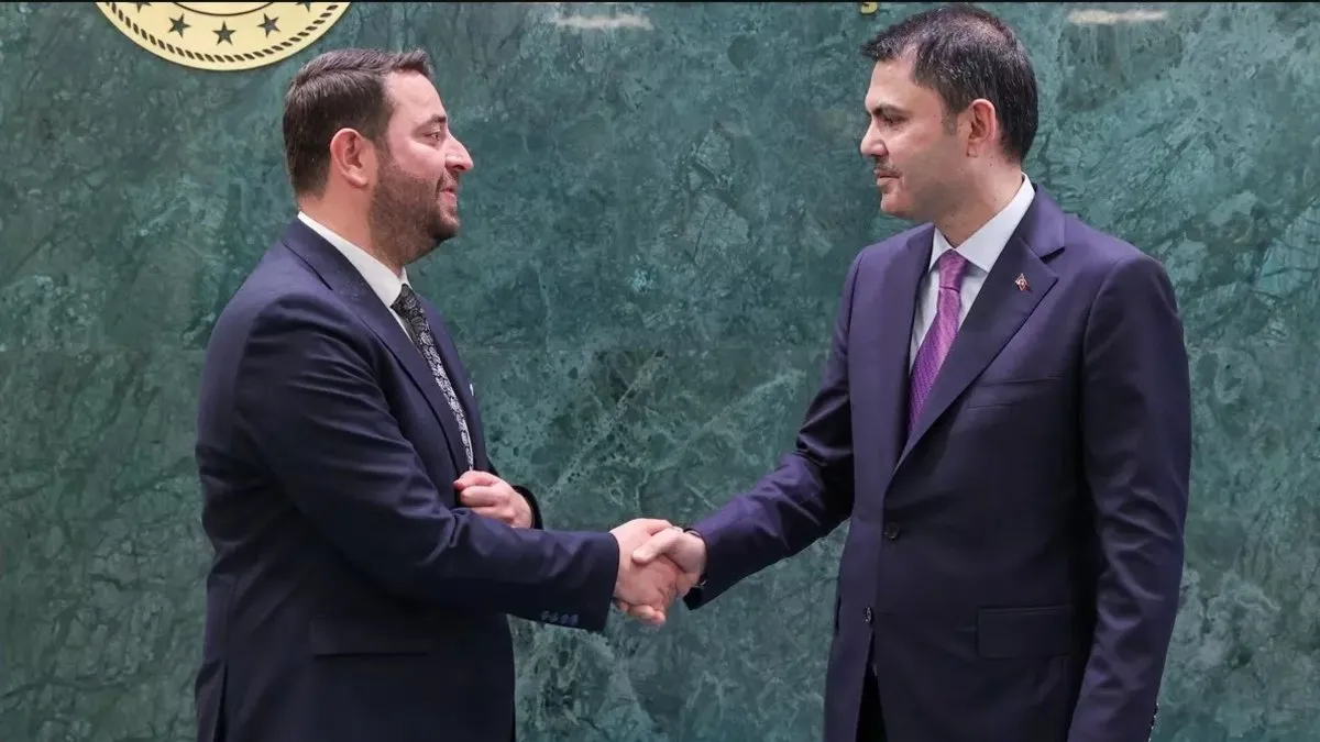 Samandağ Belediye Başkanı Emrah Karaçay’dan Bakan Kurum’a teşekkür ziyareti